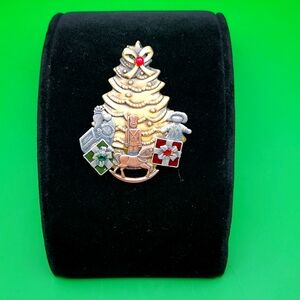 Vintage brushed silver and brushed brass Christmas Tree with Rinestones Brooch